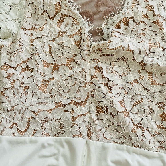 Boohoo Laced Bodysuit - Picture 4 of 6